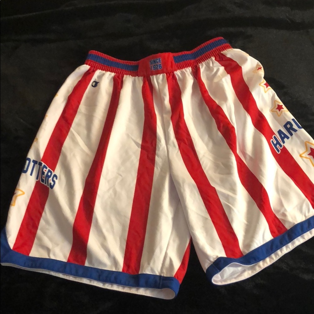 Official Harlem Globetrotters Game Shorts